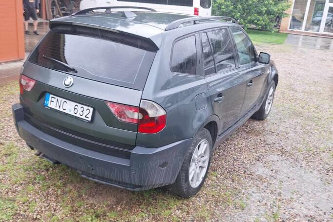 BMW X3 E83 Crossover