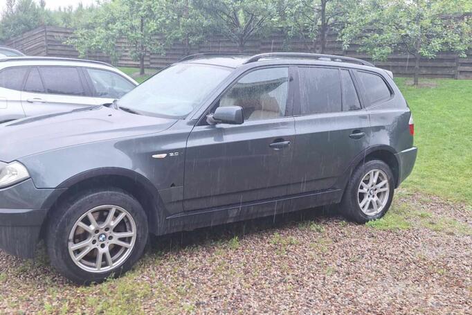 BMW X3 E83 Crossover
