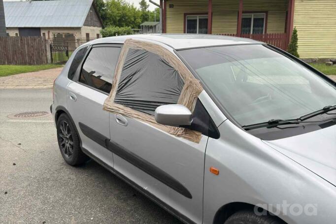 Honda Civic 7 generation [restyling] Hatchback 5-doors