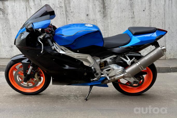 Aprilia RSV