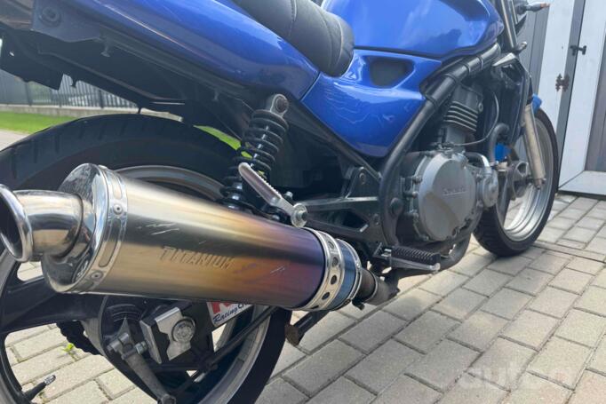 Kawasaki ER