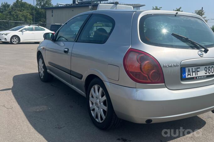 Nissan Almera N16 Hatchback 3-doors