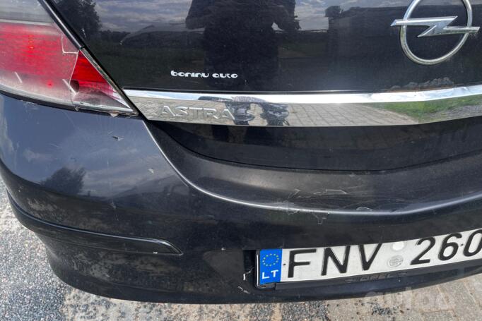 Opel Astra H [restyling]