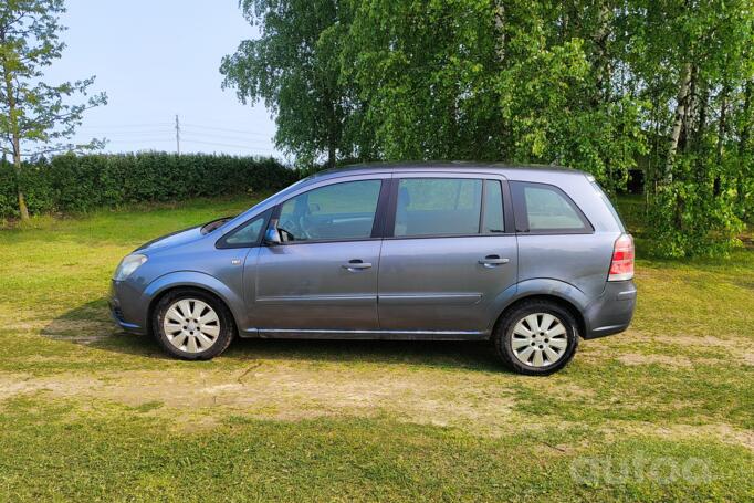 Opel Zafira B Minivan 5-doors