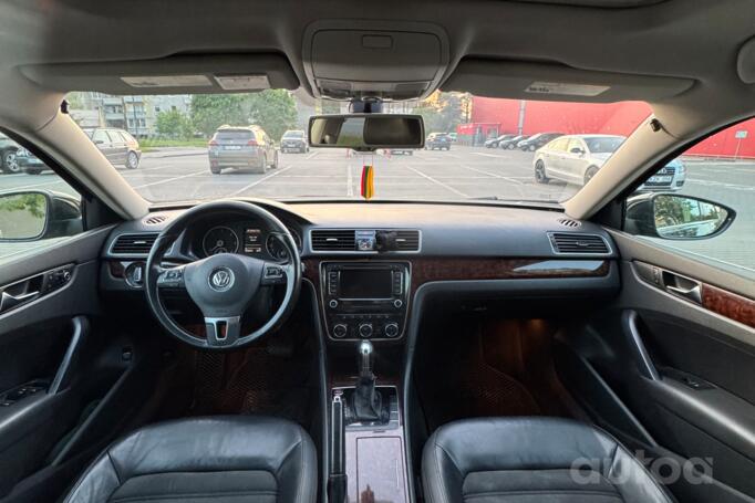 Volkswagen Passat (North America) 1 generation Sedan