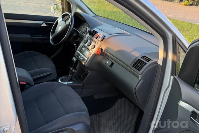 Volkswagen Touran 1 generation [restyling] Minivan 5-doors