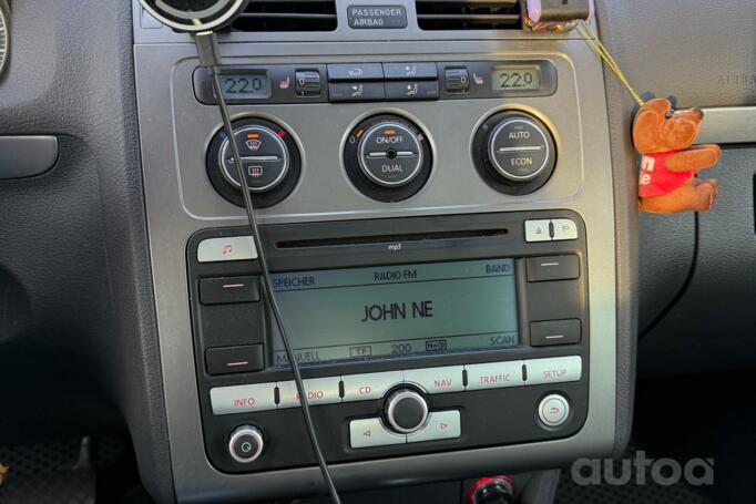 Volkswagen Touran 1 generation [restyling] Minivan 5-doors