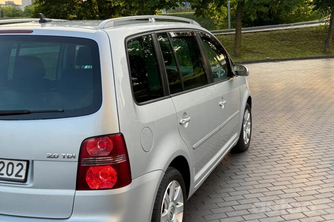 Volkswagen Touran 1 generation [restyling] Minivan 5-doors