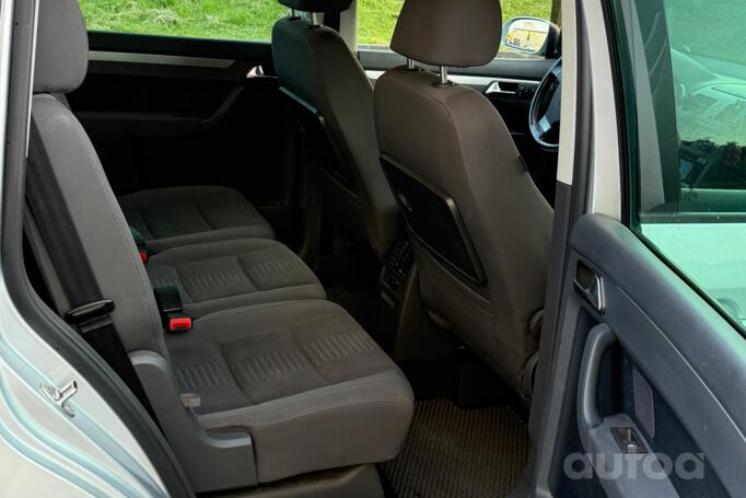 Volkswagen Touran 1 generation [restyling] Minivan 5-doors