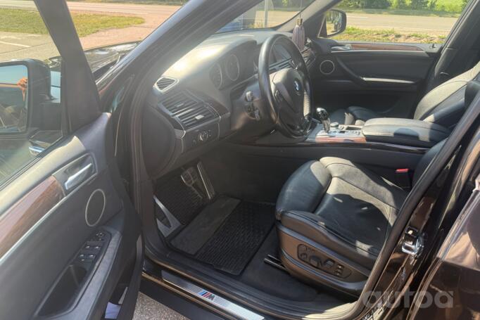 BMW X5 E70 [restyling] Crossover