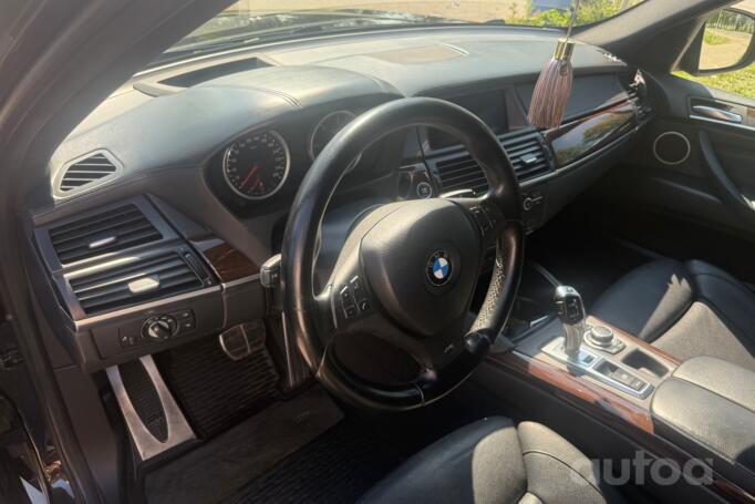 BMW X5 E70 [restyling] Crossover