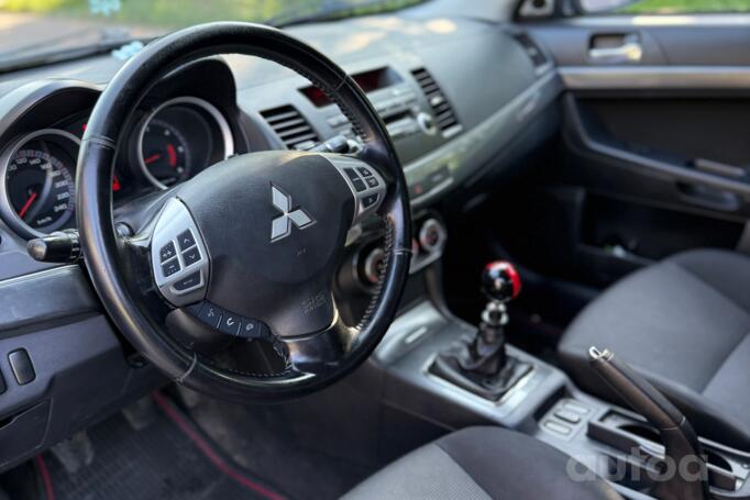 Mitsubishi Lancer X Sedan 4-doors