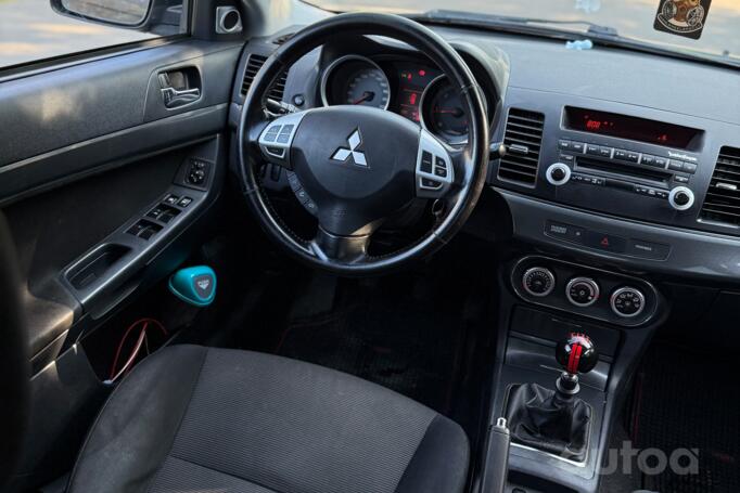 Mitsubishi Lancer X Sedan 4-doors