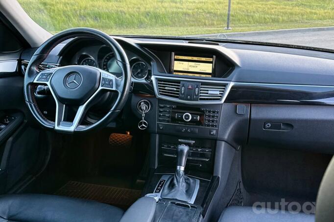 Mercedes-Benz E-Class W212/S212/C207/A207 wagon 5-doors