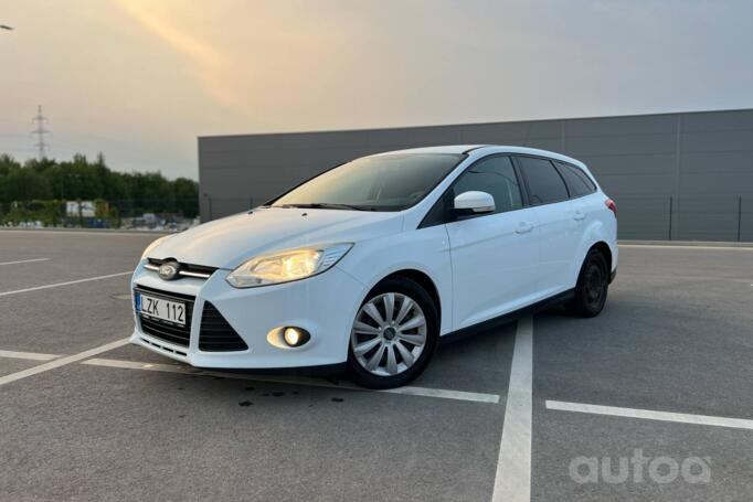 Ford Focus 3 generation Hatchback 5-doors