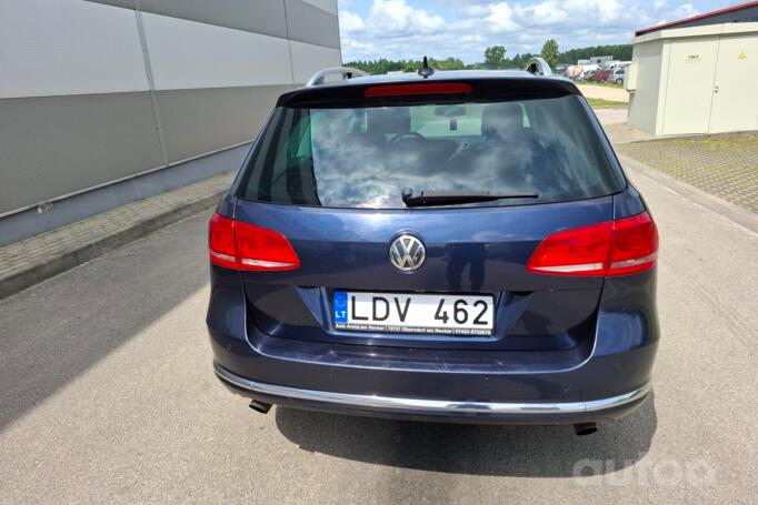 Volkswagen Passat B7 Variant Alltrack wagon 5-doors