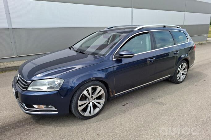 Volkswagen Passat B7 Variant Alltrack wagon 5-doors