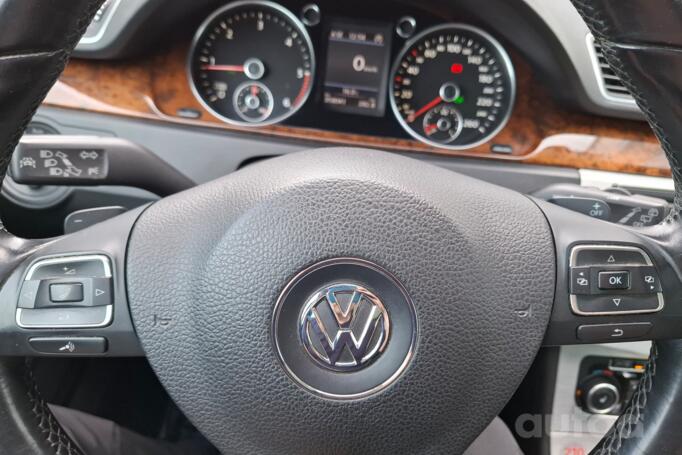 Volkswagen Passat B7 Variant Alltrack wagon 5-doors