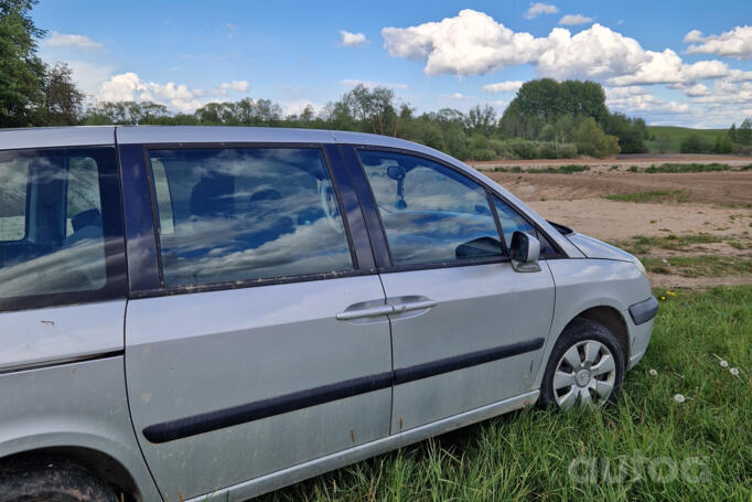 Citroen C8 1 generation Minivan