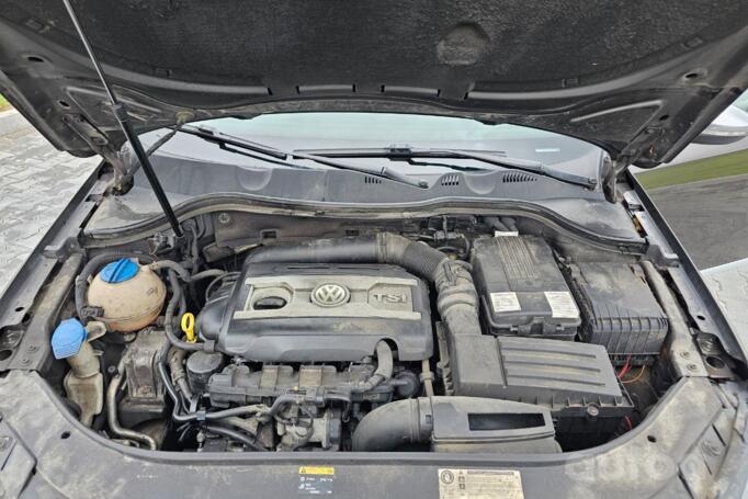 Volkswagen Passat B7 Passat Alltrack (B7)