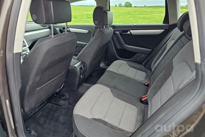 Volkswagen Passat B7 Passat Alltrack (B7)