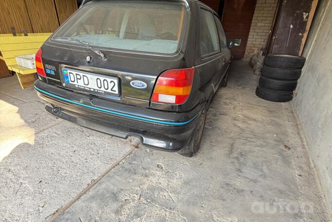 Ford Fiesta 3 generation Hatchback 3-doors