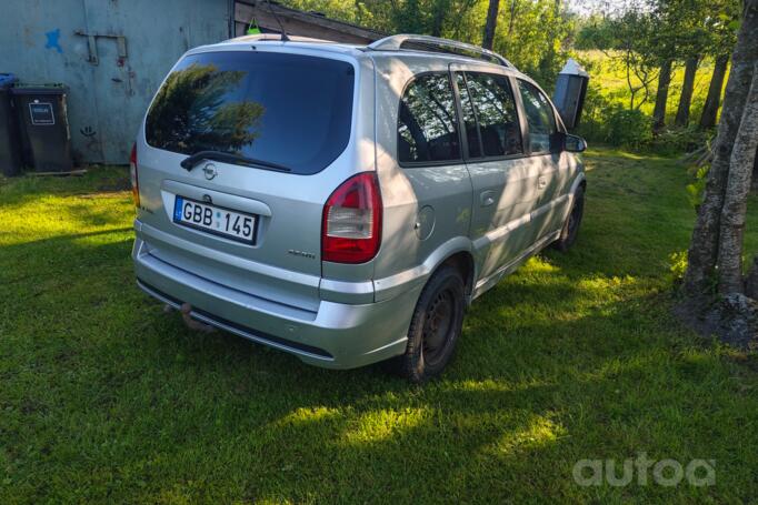 Opel Zafira A [restyling] Minivan 5-doors