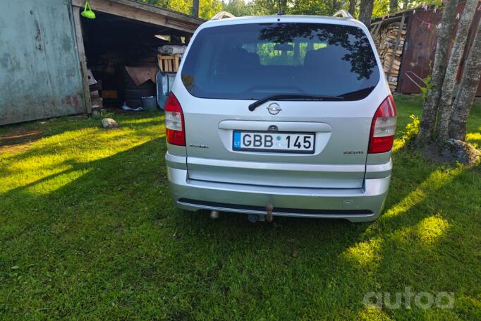 Opel Zafira A [restyling] Minivan 5-doors