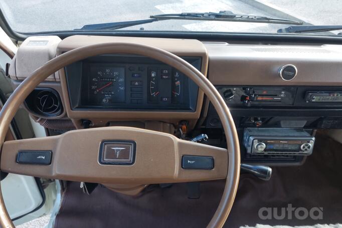 Toyota Hiace H50 H60 H70