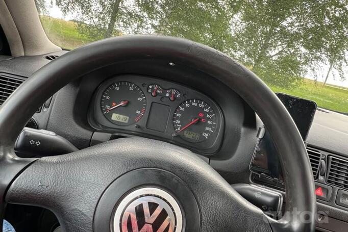 Volkswagen Golf 4 generation Hatchback 3-doors