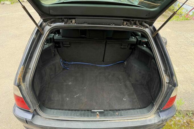BMW 3 Series E46 [restyling] Touring wagon