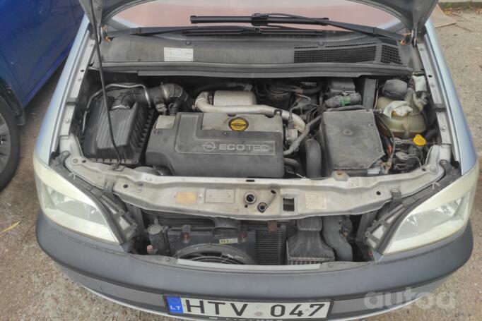 Opel Zafira A Minivan 5-doors