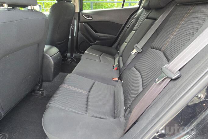 Mazda 3 BM [restyling] Hatchback