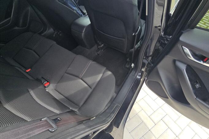 Mazda 3 BM [restyling] Hatchback