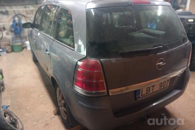 Opel Zafira B Minivan 5-doors