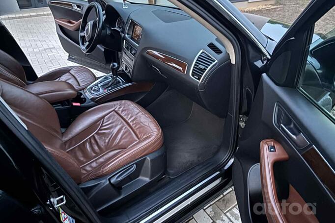 Audi Q5 8R Crossover