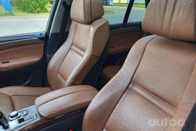 BMW X5 E70 Crossover