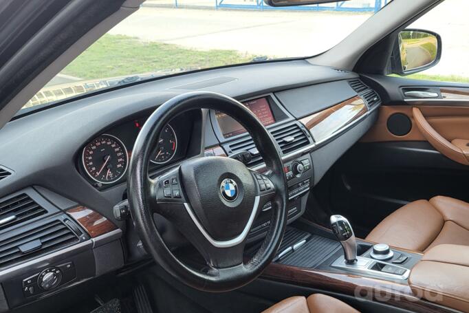 BMW X5 E70 Crossover