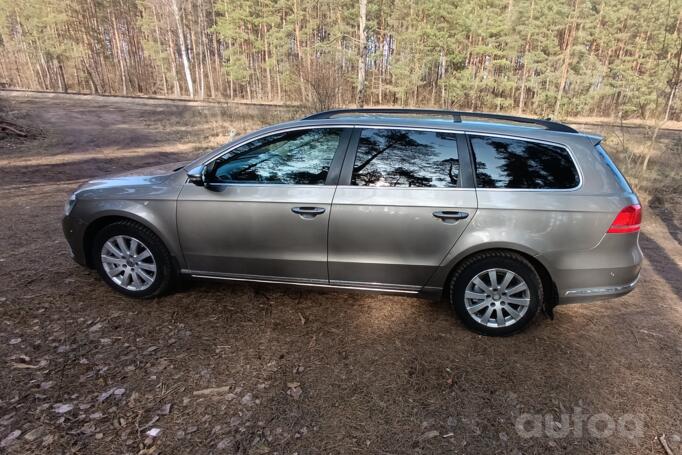Volkswagen Passat B7 Variant wagon 5-doors