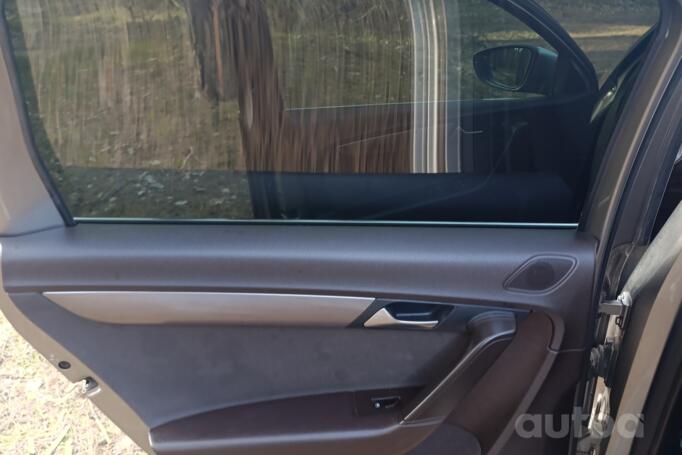 Volkswagen Passat B7 Variant wagon 5-doors