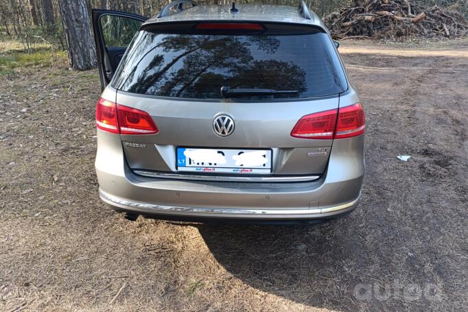 Volkswagen Passat B7 Variant wagon 5-doors