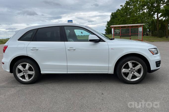 Audi Q5 8R Crossover
