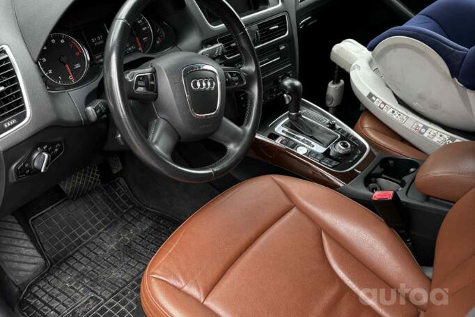Audi Q5 8R Crossover
