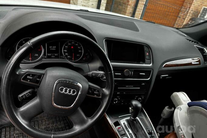 Audi Q5 8R Crossover