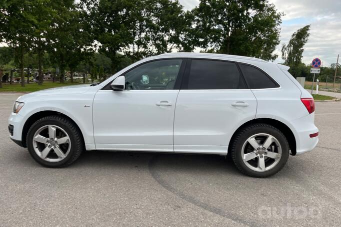 Audi Q5 8R Crossover