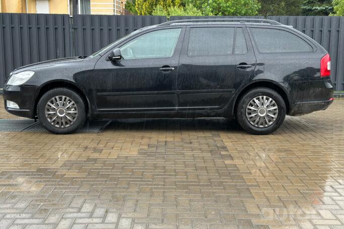 Skoda Octavia 2 generation [restyling] Combi wagon 5-doors