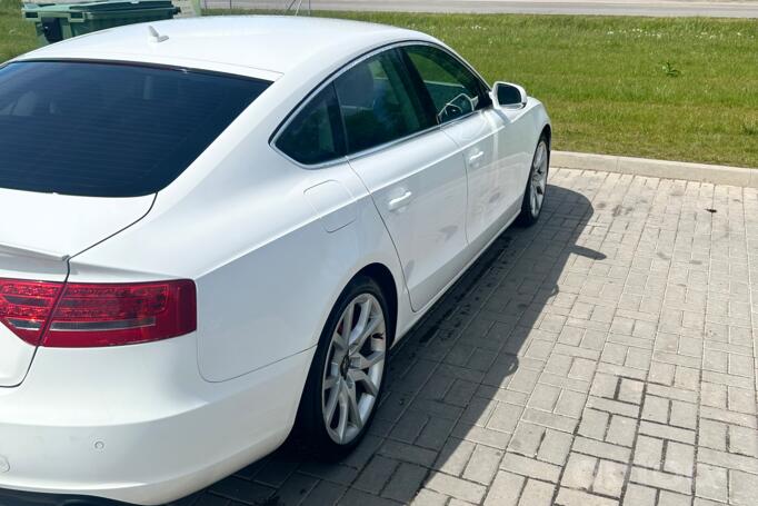 Audi A5 8T Sportback liftback