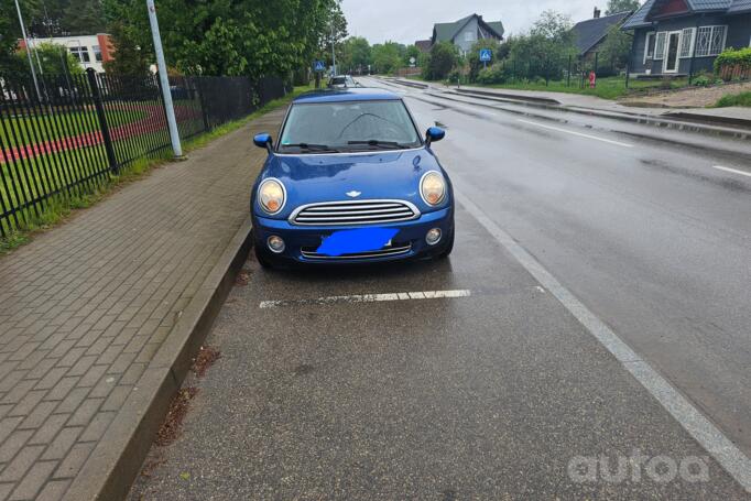 Mini One R56 Hatchback