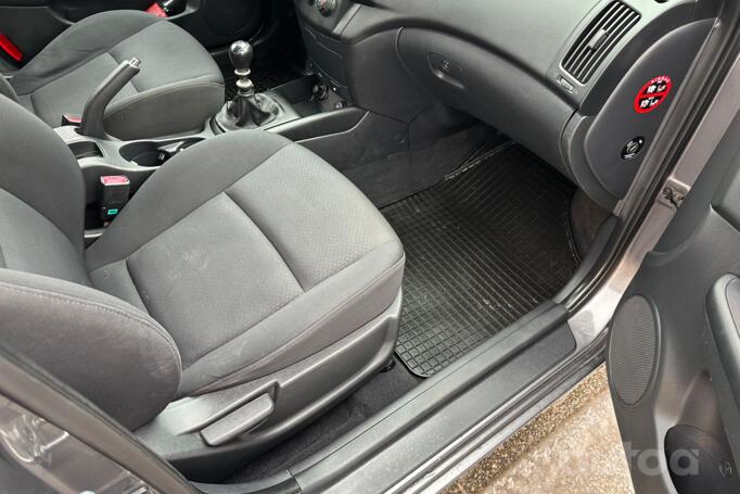 Hyundai i30 FD Hatchback
