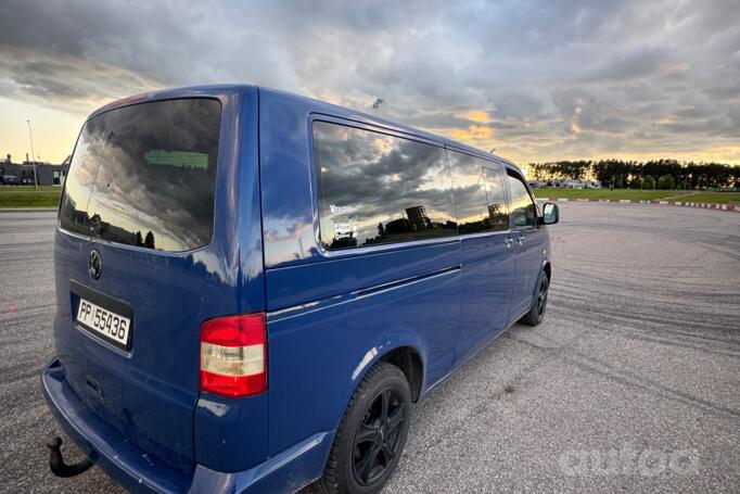 Volkswagen Transporter T5 Minivan 4-doors